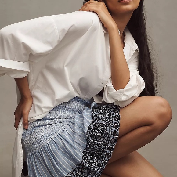 Maeve Smocked Linen Mini Skirt 💙 in XXS - Picture 2 of 8